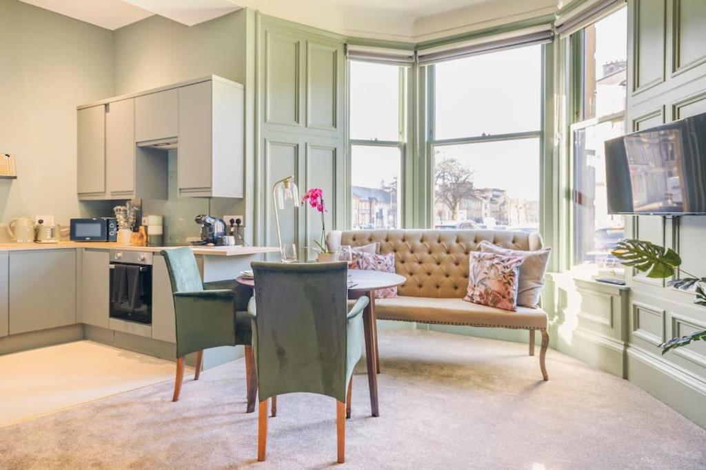 Boutique Home Stay - Bliss Studio Paisley Eksteriør billede