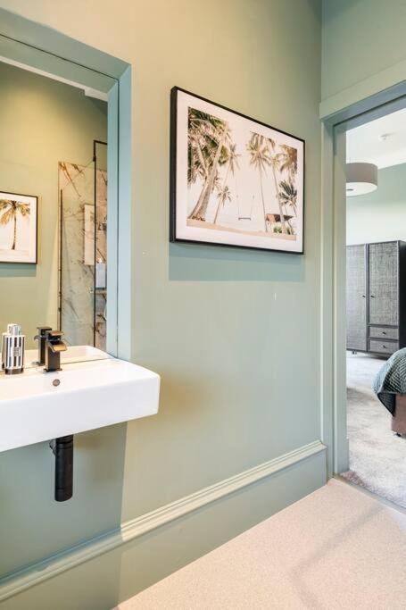 Boutique Home Stay - Bliss Studio Paisley Eksteriør billede